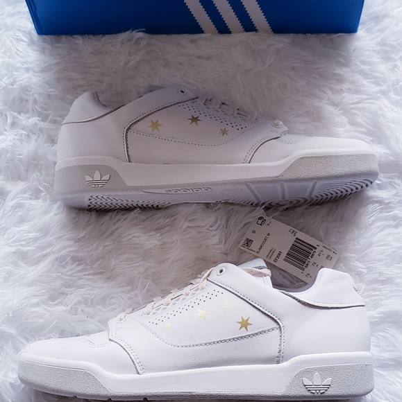adidas Shoes - Wmns Adidas Slam Court Stars